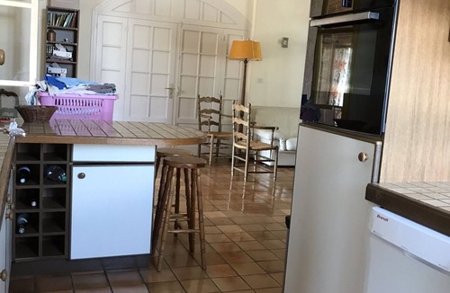 Noyant-de-Touraine House | House sleeps 6/8 Touraine