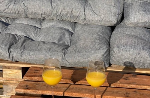 Bullion House | House SPA Lovers Relaxation