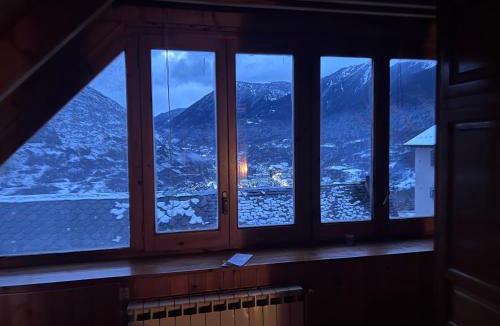 Casau Ski Chalet | House spectacular views Baqueira Digital Nomads