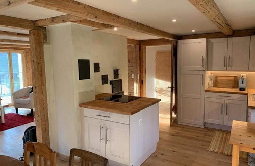 Mitloedi House | House Stelz