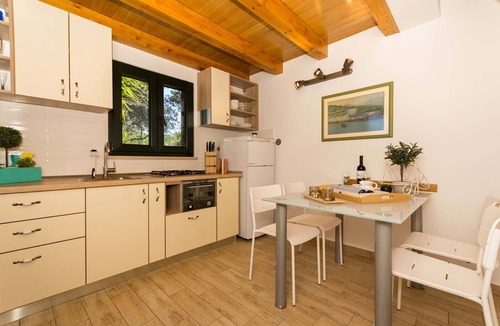 Businci House | House SVETA FUMIJA 1-beachfront, with private boat