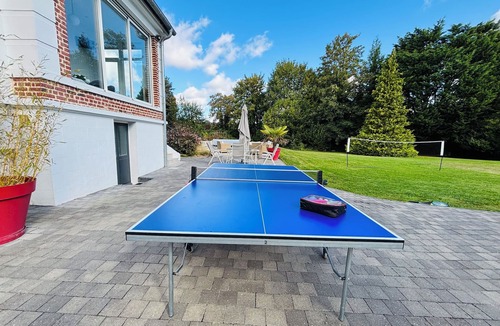 Airaines House | House Swimming pool Sauna Fitness Pickle Ball Games Room