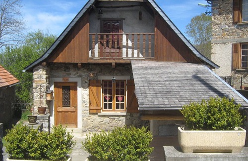 Arrien-en-Bethmale House | House T3 with view, Arrien-En-Bethmale, 20 km Saint-Girons, Pyrénées ariégeoises