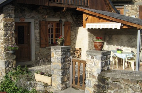 Arrien-en-Bethmale House | House T3 with view, Arrien-En-Bethmale, 20 km Saint-Girons, Pyrénées ariégeoises