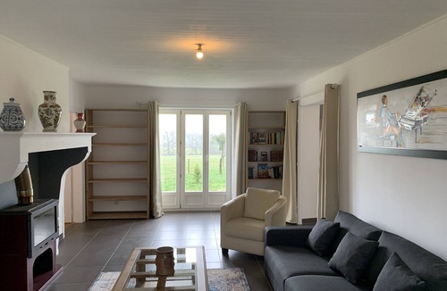 Vendeuvre-sur-Barse House | House: the big deer