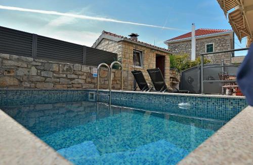 Donje Selo House | House Tihana