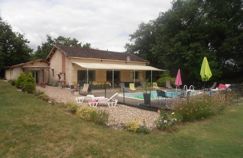 Sainte-Sabine-Born House | House/Villa - Sainte sabine