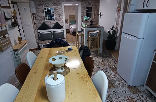 Pomar de Valdivia House | House: Valdivia's portal