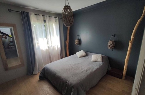 Theix-Noyalo House | House vannes private pool and sauna 4 CH