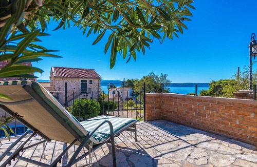 Igrane House | House Vedrana (30123-K1) - Igrane