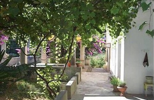 Knez House | House Vese (105041-K1) - Mali Iz - island Iz