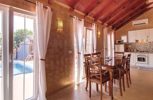 Nerezine Villa | House Victoria by Villas Guide