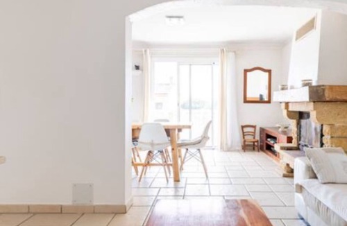 Roquebrune-sur-Argens Villa | House/Villa - ROQUEBRUNE SUR ARGENS