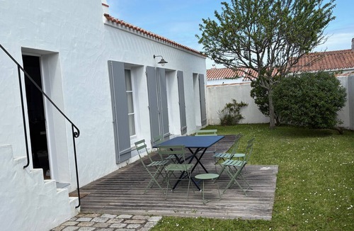 Noirmoutier-en-l'Ile House | House Village du Vieil close to beaches