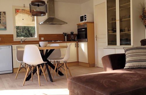 Pont-Saint-Esprit House | house/villa - 3 rooms - 6 persons