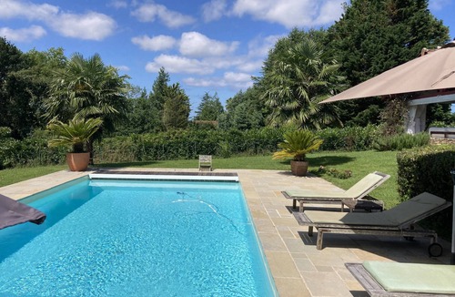 Arbonne House | House/Villa - ARBONNE