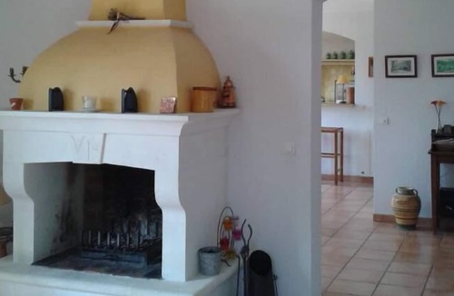 Le Val House | House / Villa - Le Val