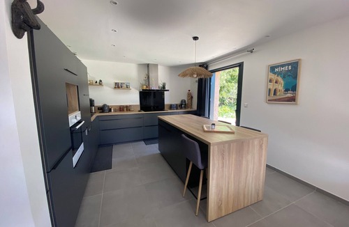 Les 3 Ponts Villa | House/Villa - Nîmes