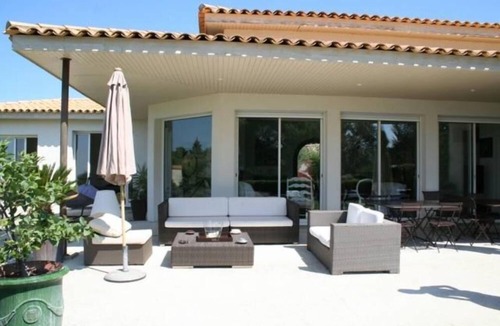 Costieres House | House/Villa - Nimes