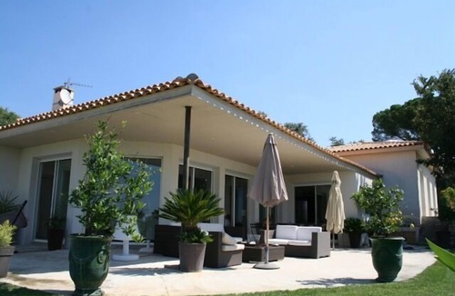 Costieres House | House/Villa - Nimes