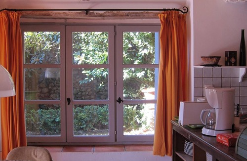 Quinson House | House / Villa - Quinson