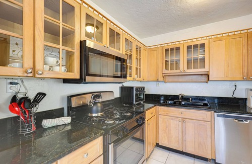 Harbordale House | House w/Shared Pool Access: 4 Mi to Beaches!