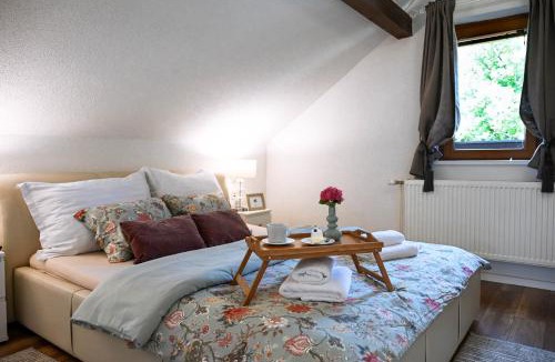 Rakovica House | House Wisteria