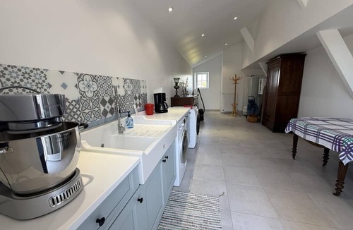 La Chapelle-sur-Loire Cottage | House with private pool - 8 guests
