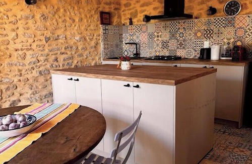 Sauveterre House | House with a view of Mont Ventoux, Sauveterre