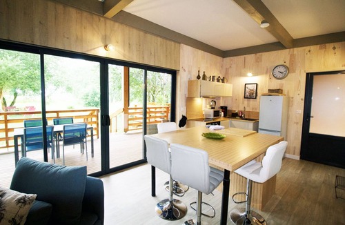 Doucier House | HOUSE WITH AIR CONDITIONING