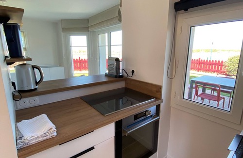Port Guillaume House | House with beautiful view, swimming pool, beach 5 min walk