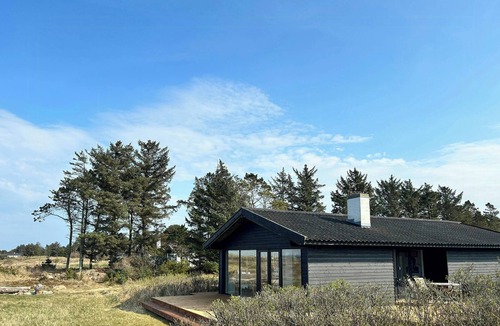 Bindslev House | House with breathtaking 180° view of the North Sea