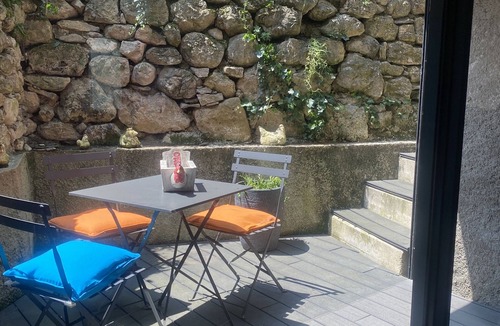 Florac House | House with castle view