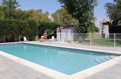 Horcajo de Santiago House | House with pool in the countryside, ideal for groups of family or friends, isolated.