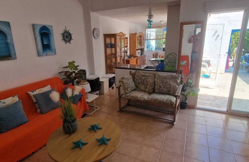 Coveta Fuma House | House with exclusive pool and garden 7 min walk from the beach and the center