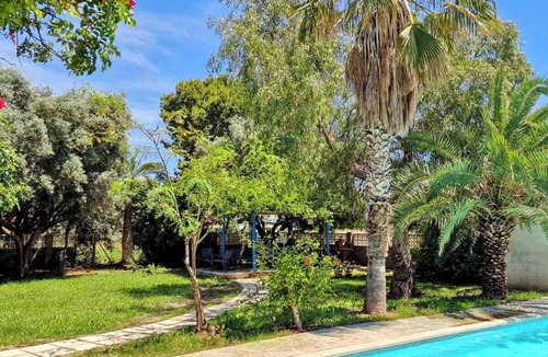 Coveta Fuma House | House with exclusive pool and garden 7 min walk from the beach and the center