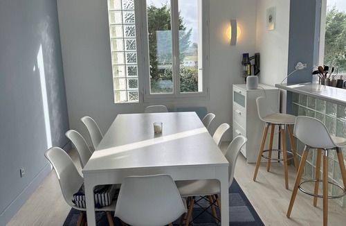 Blonville-sur-Mer House | House with feet in the sand