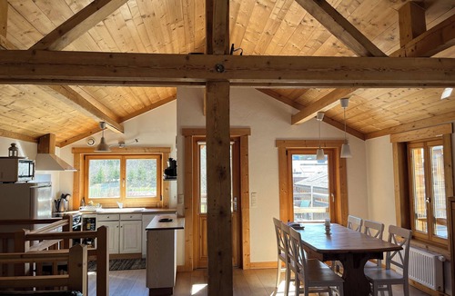 Les Praz-de-Chamonix Ski Chalet | House with garden