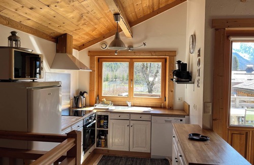 Les Praz-de-Chamonix Ski Chalet | House with garden