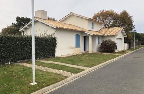 Bourgenay Villa | House with private pool, in a quiet location just a few minutes from the ocean