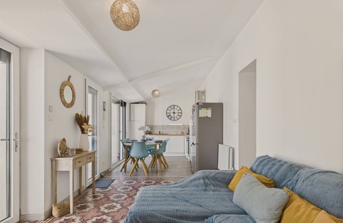 Les Sables d'Olonne Ski Chalet | House with a garden annex for 6