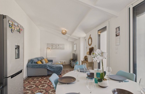 Les Sables d'Olonne Ski Chalet | House with a garden annex for 6