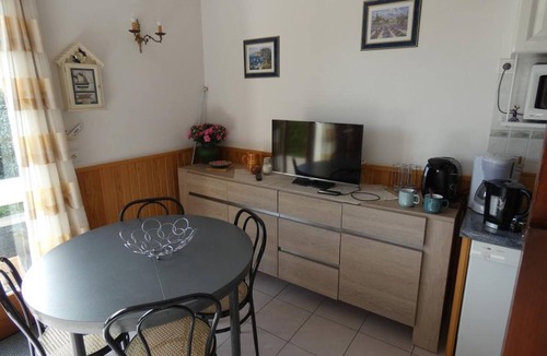 Notre-Dame-de-Monts House | House with Pool and Wifi in Notre-Dame-de-Monts - 5 ppl.