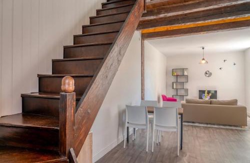 Saint-Pierre-de-Frugie House | House with a private hot tub and medieval garden