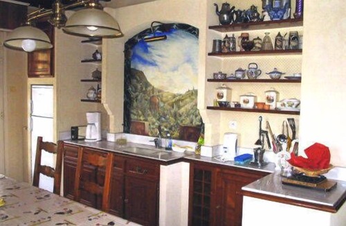 Neussargues en Pinatelle House | house with fully equipped pool in Cantal