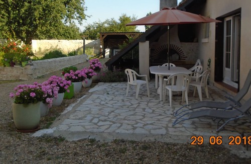 Lussault-sur-Loire House | House with garden