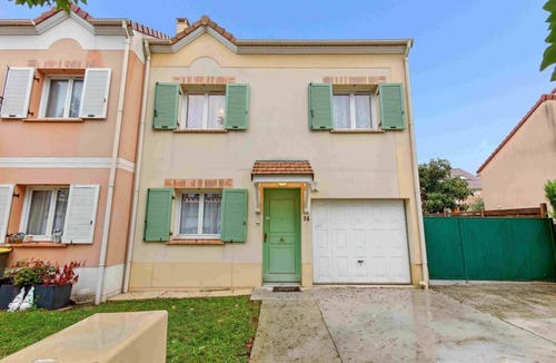 Pontault-Combault House | House with garden - between Paris and Disney