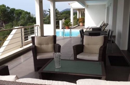 Ajaccio Villa | House with garden