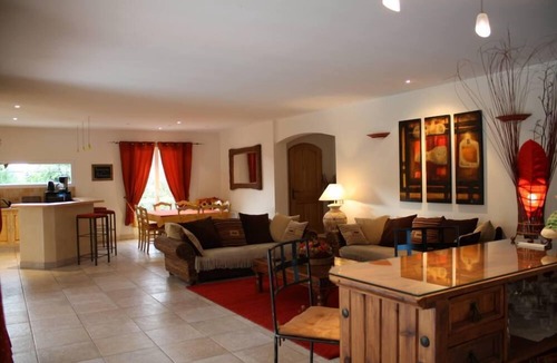 Malaucene House | House with garden