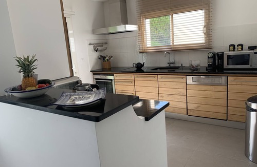 Pinarellu Villa | House with garden